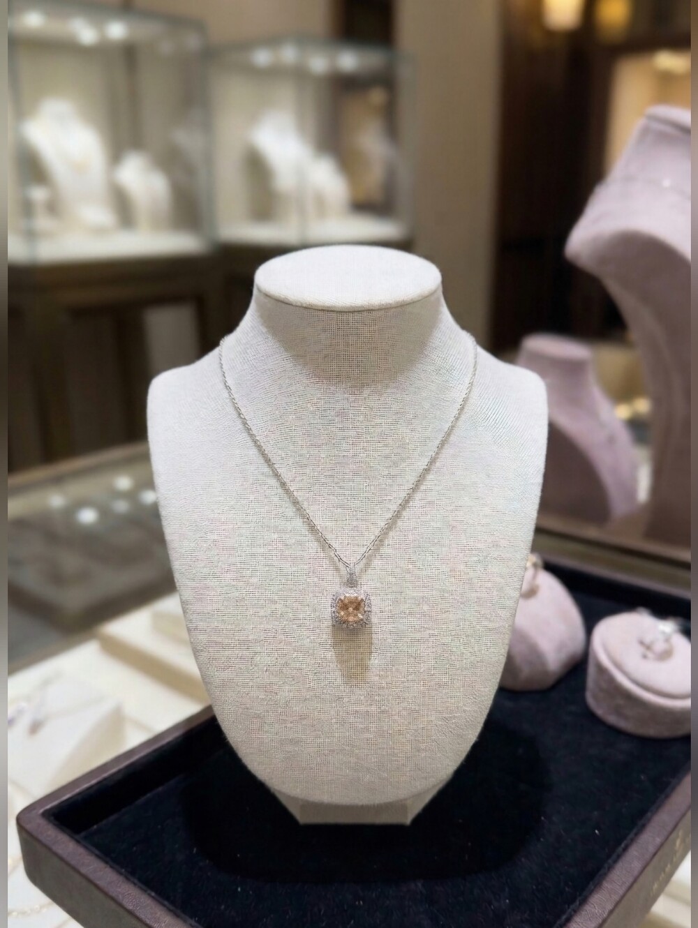Pink, Silver, and Perfectly Priced: The Pendant Necklace 💗💎